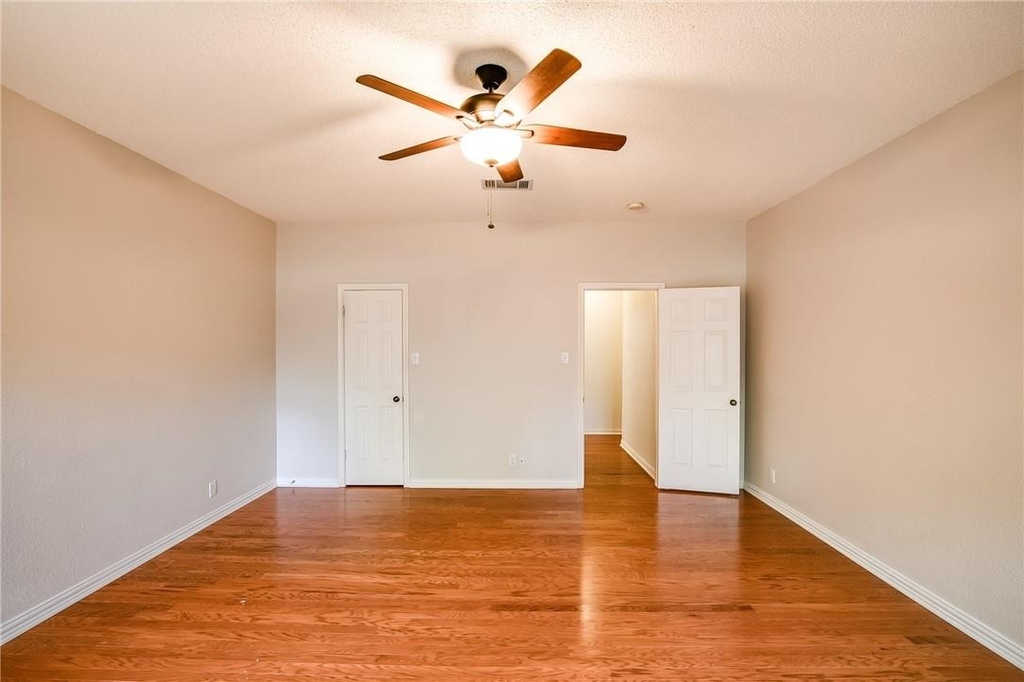 1706 Chino Cv - Photo 14