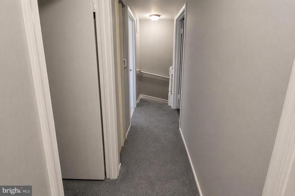2561 Robinson Place - Photo 12