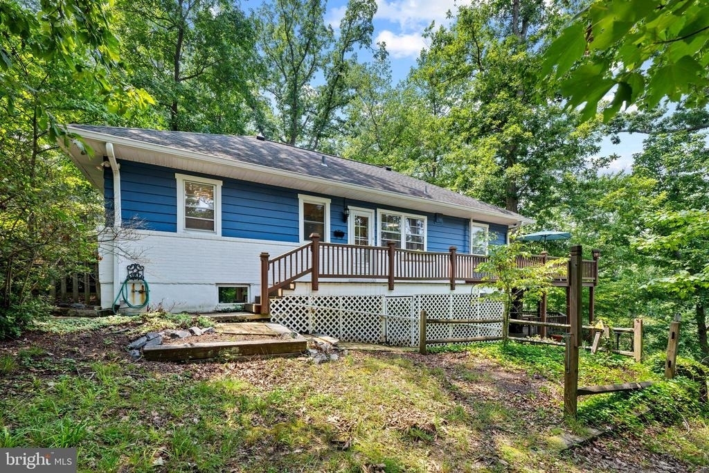 545 Swaggers Point Road - Photo 3