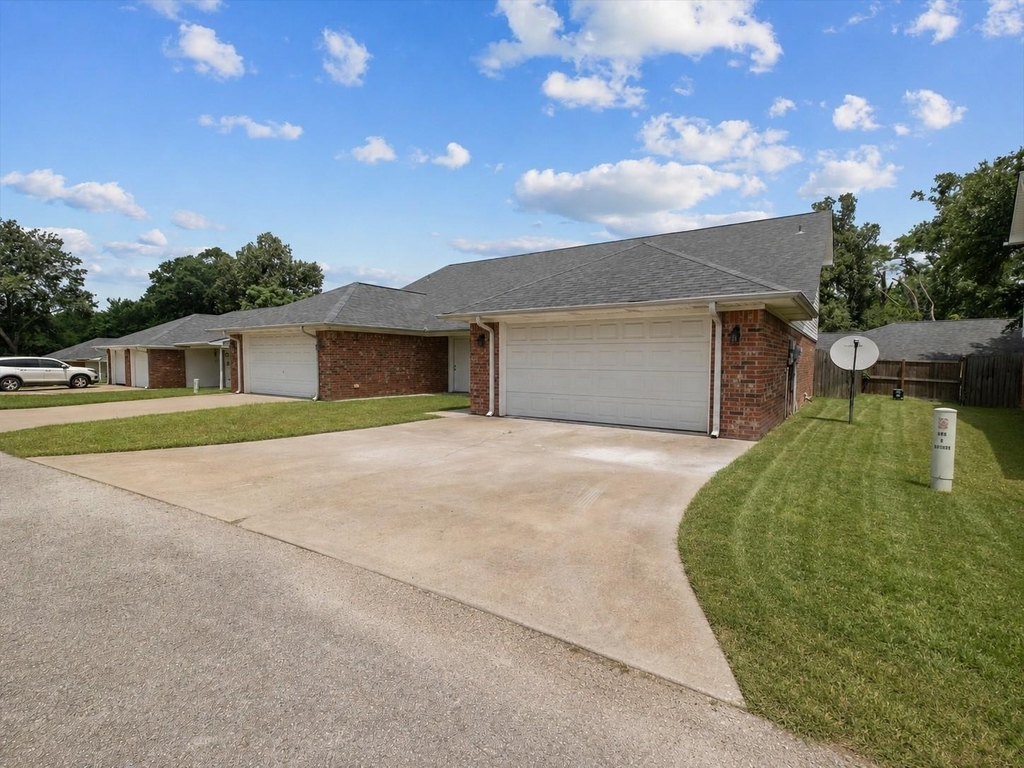 17416 Fm 2493 - Photo 1