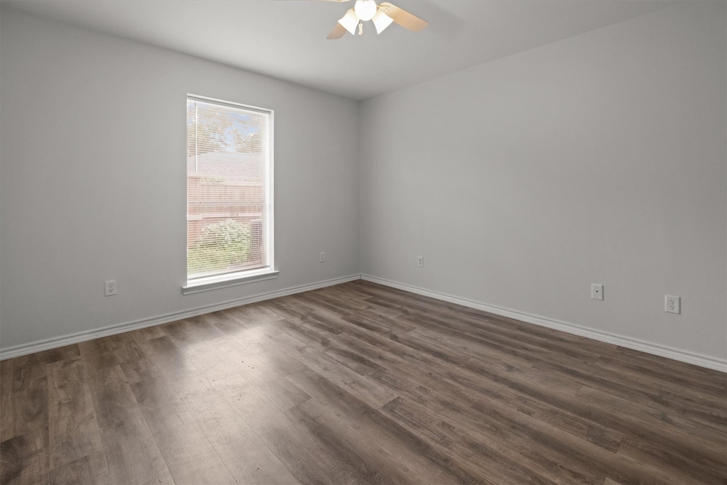 17416 Fm 2493 - Photo 17