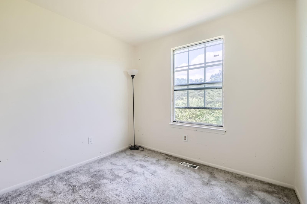 2401 Kevsway Court - Photo 17