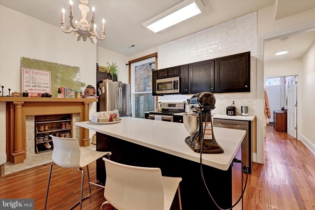 1625 Saint Paul Street - Photo 10