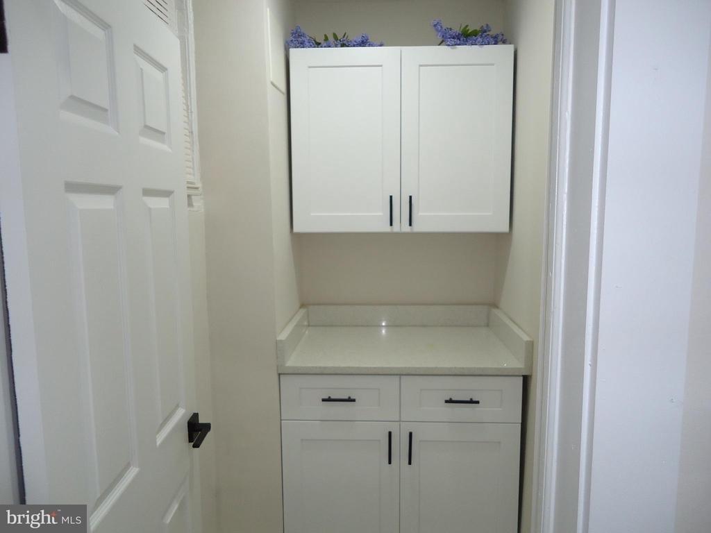 2807 Clifton Avenue - Photo 11