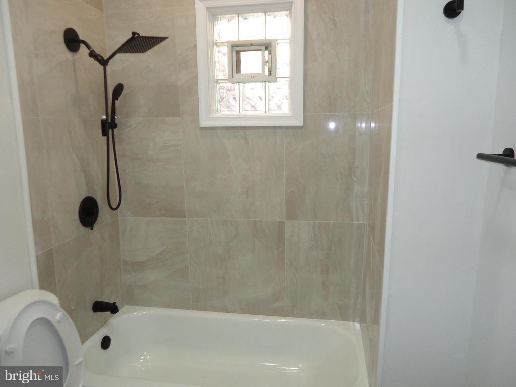 2807 Clifton Avenue - Photo 21