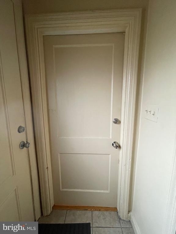 2914 Clearview Avenue - Photo 2