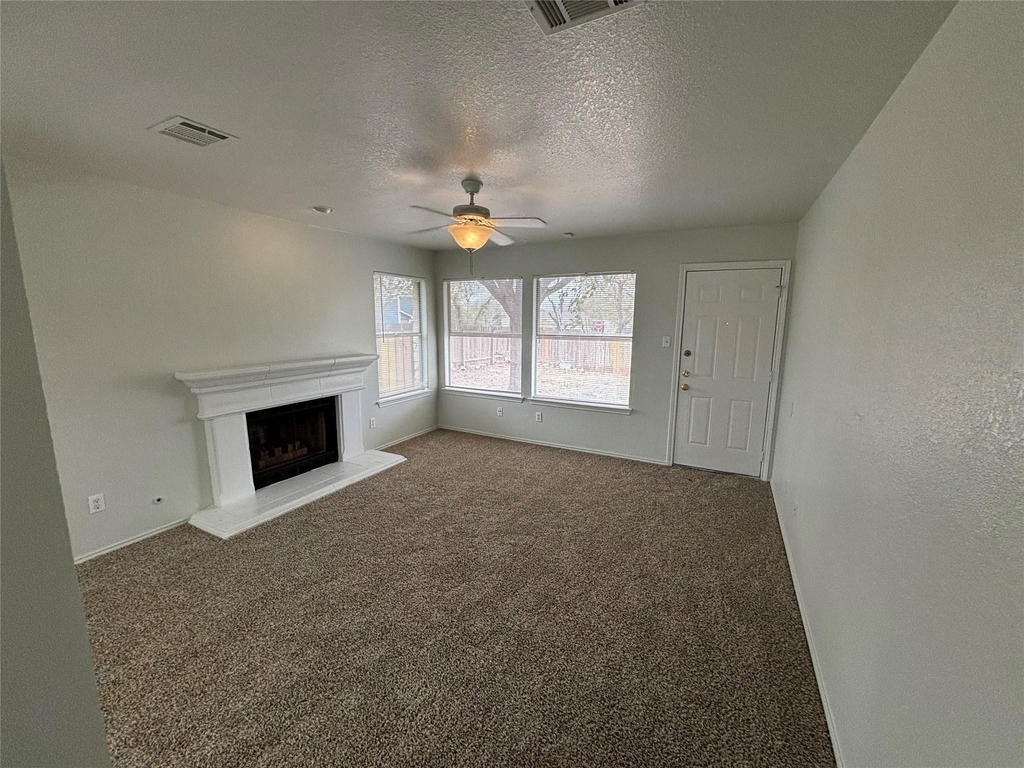 8616 Devine Ln - Photo 5