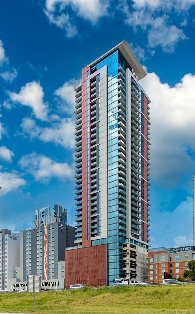 84 East Ave - Photo 8