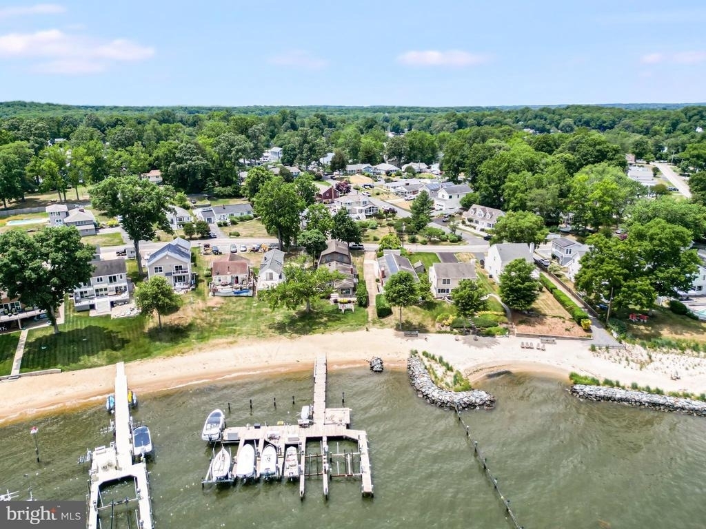 3440 S River Terrace - Photo 1
