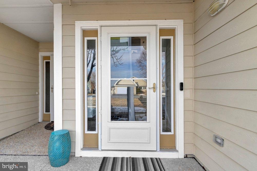 297 Lakeside Drive - Photo 1