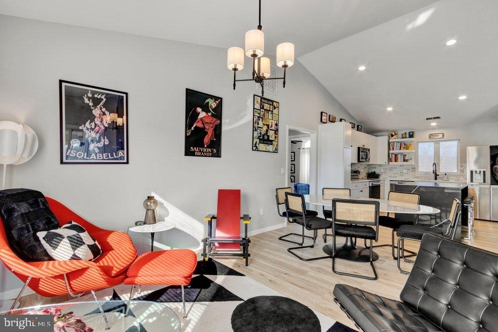297 Lakeside Drive - Photo 8