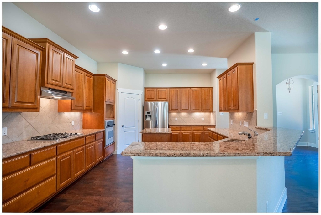 210 Rivulet Ln - Photo 8