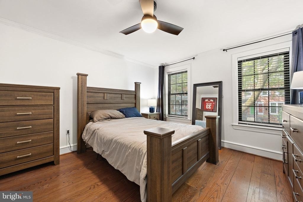 925 Lovering Avenue - Photo 12