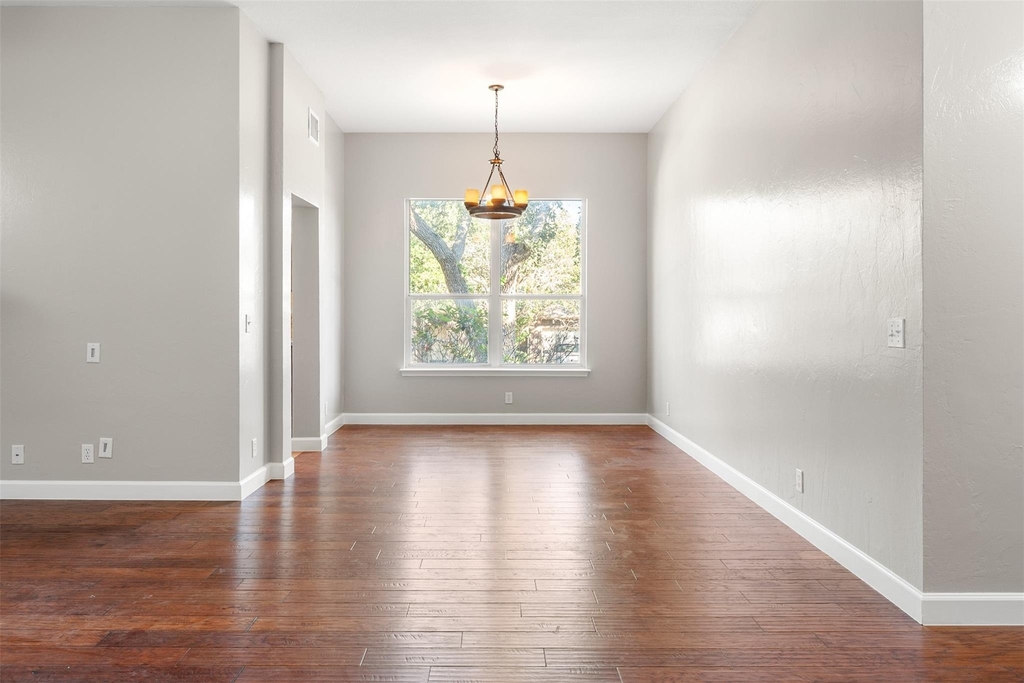 6802 Auckland Ct - Photo 9