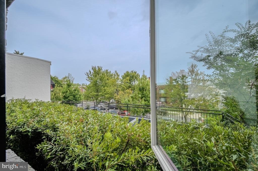 1940 3rd Street Ne - Photo 7