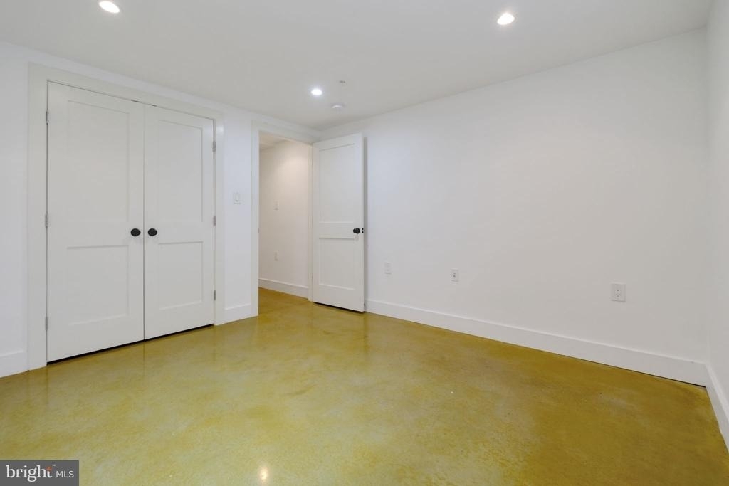 1239 Simms Place Ne - Photo 11