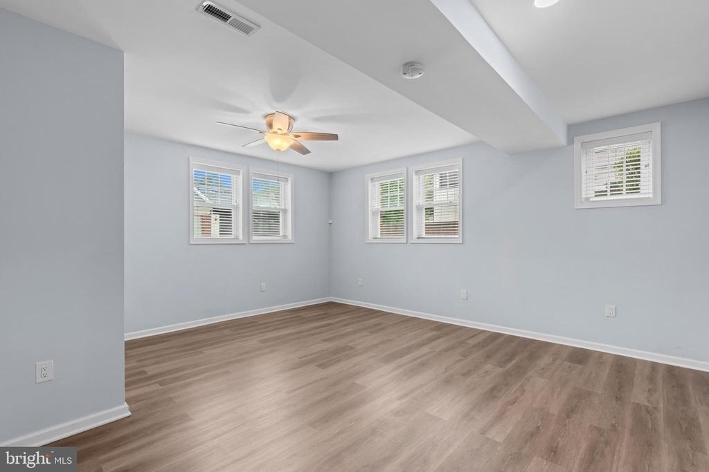 3418 Pennsylvania Avenue Se - Photo 46