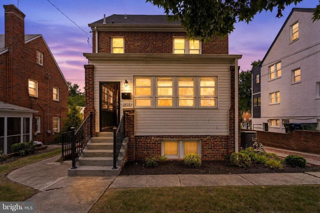 3418 Pennsylvania Avenue Se - Photo 44