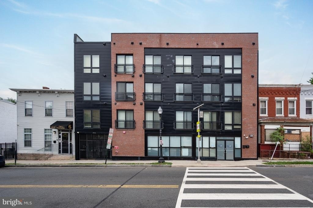 1516 Marion Barry Avenue Se - Photo 1