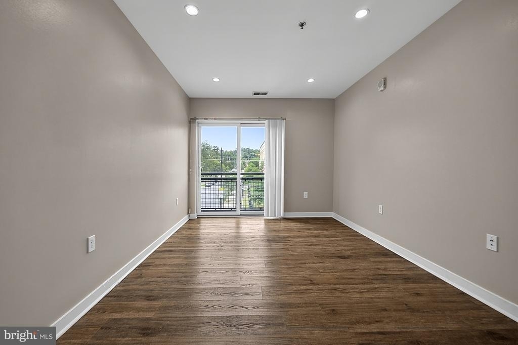 1516 Marion Barry Avenue Se - Photo 22