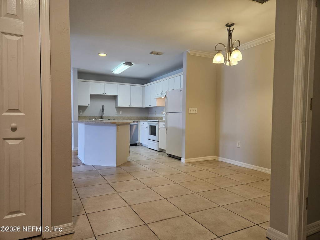 3591 Kernan Boulevard S - Photo 1
