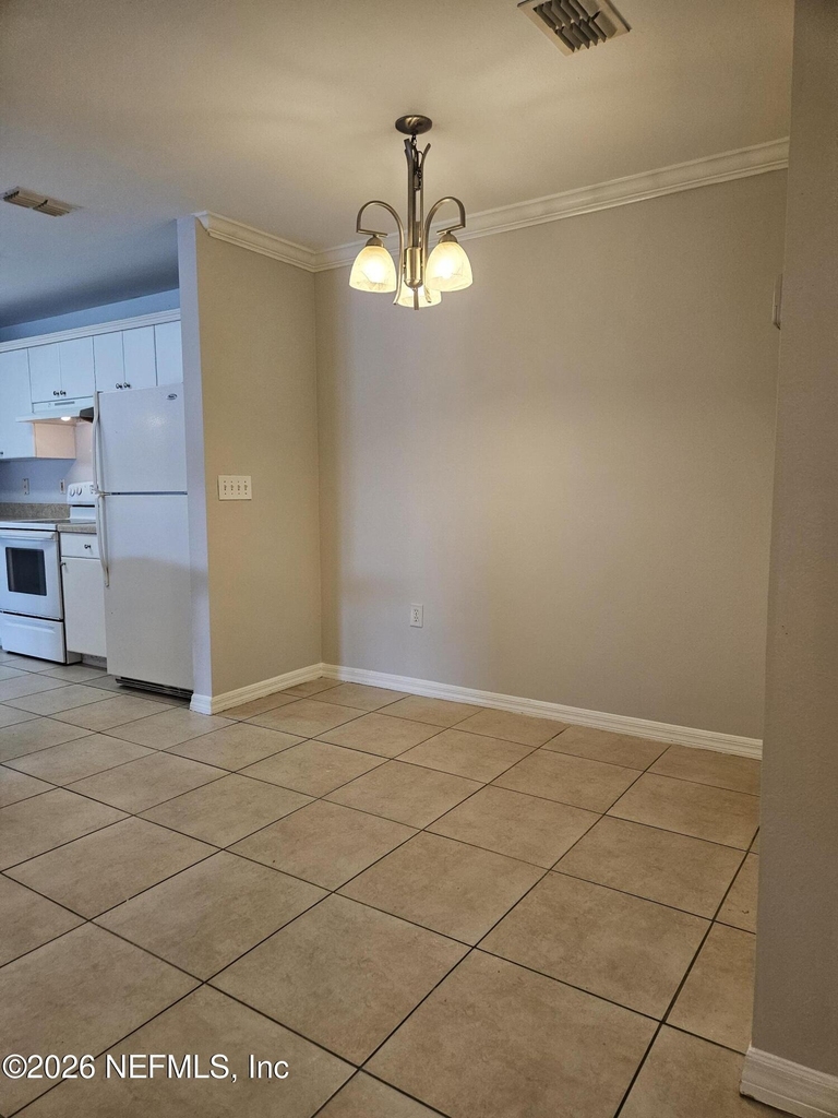 3591 Kernan Boulevard S - Photo 7
