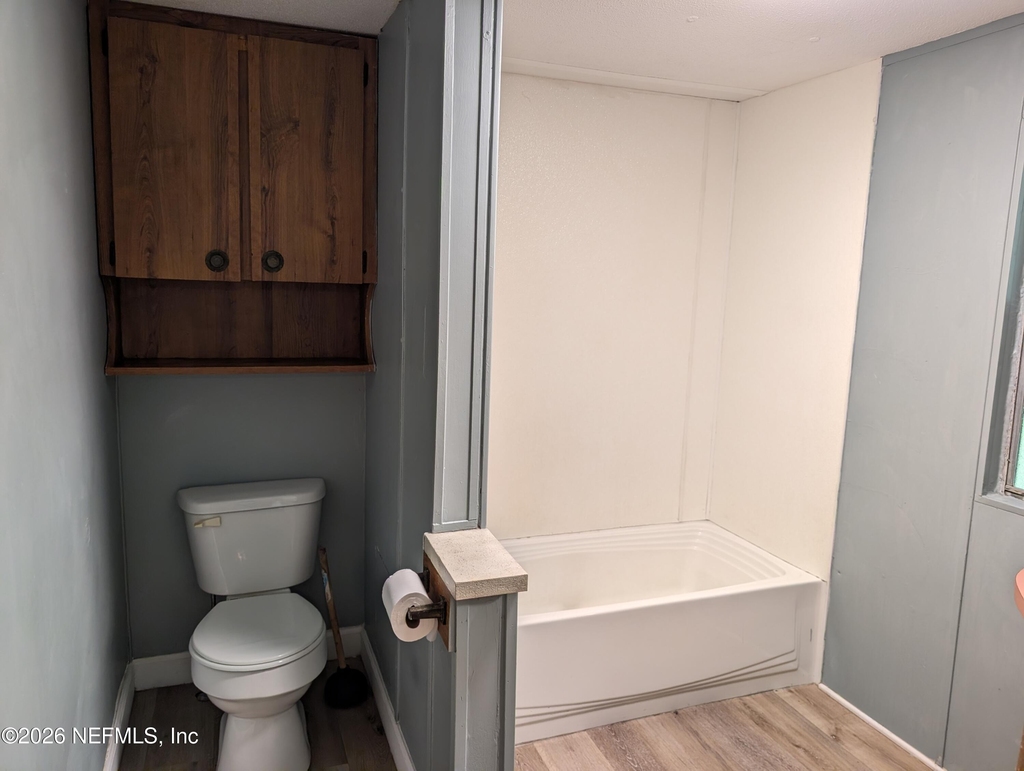 220 Guy Avenue - Photo 14