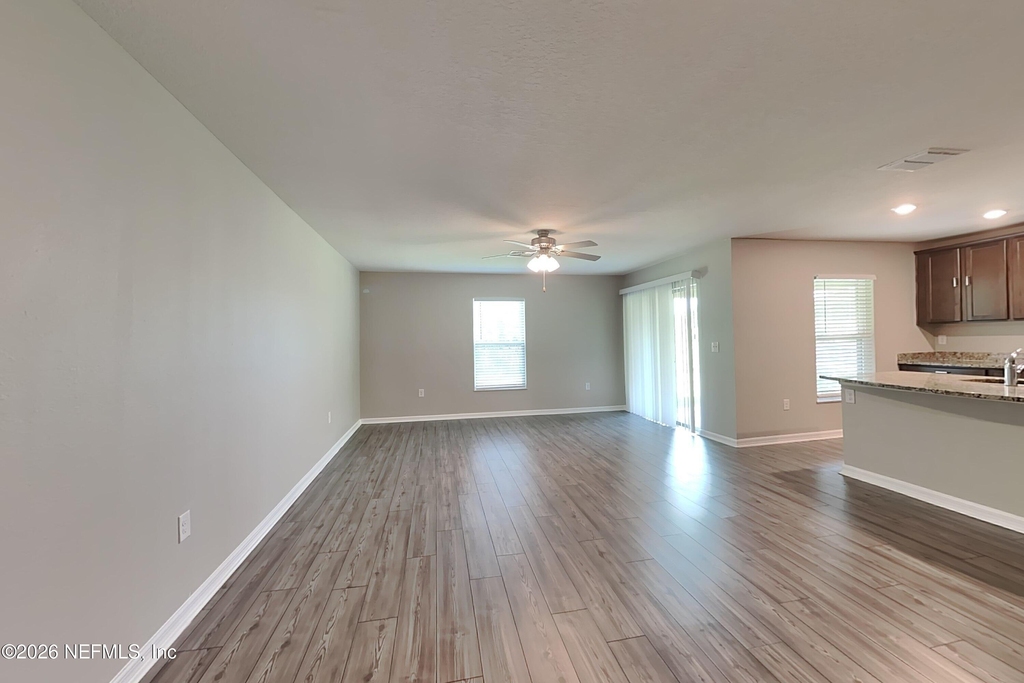 2 Riverina Drive - Photo 1