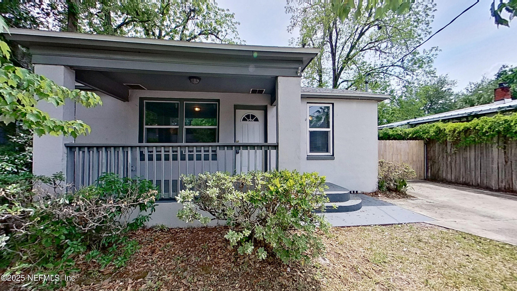 4654 Post Street - Photo 0