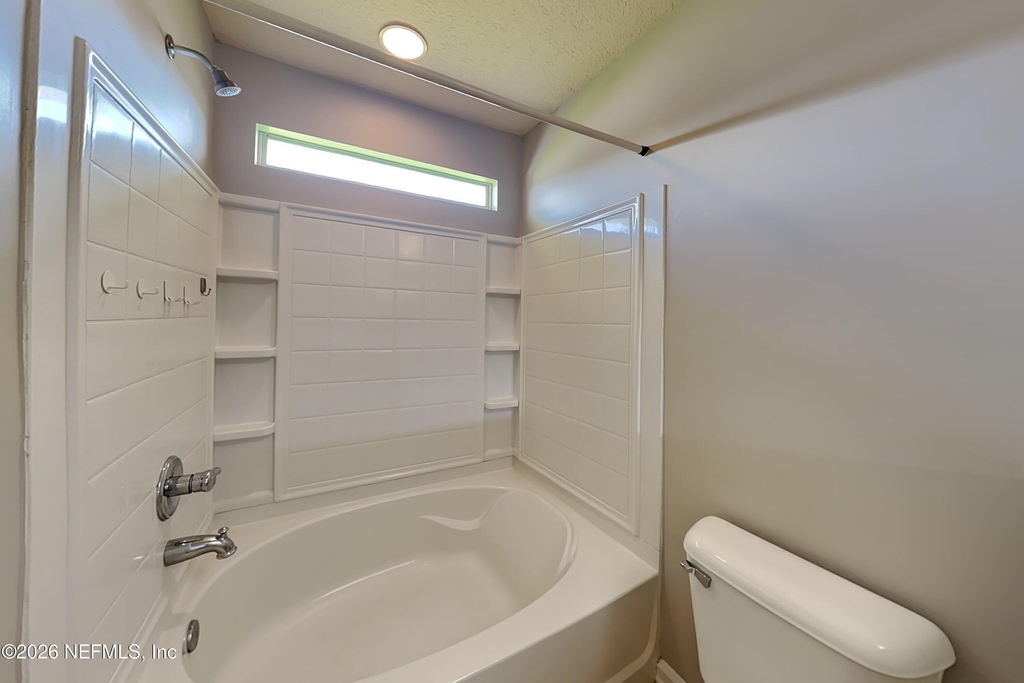 45512 Ingleham Circle - Photo 11