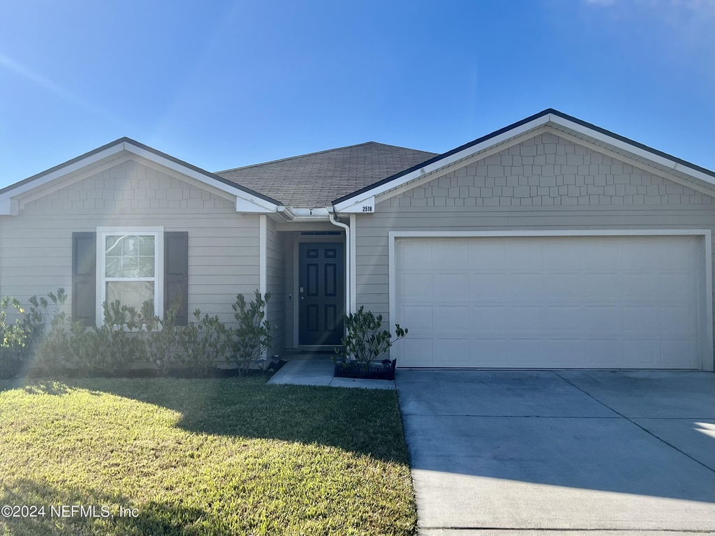 2518 Beachview Drive - Photo 3