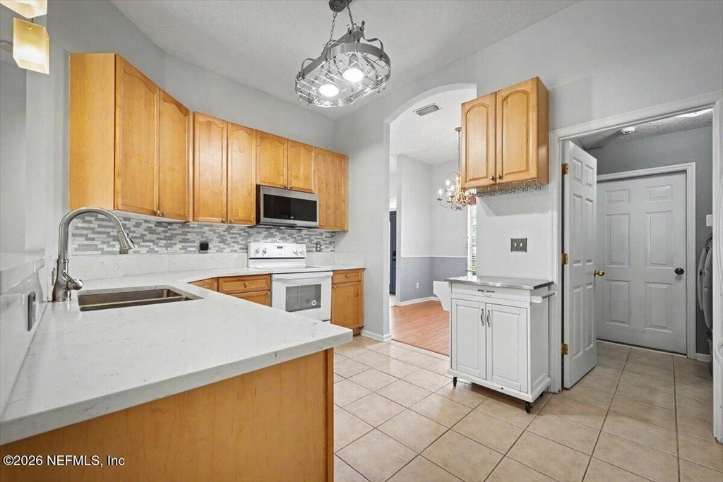 711 Sid Drive - Photo 9