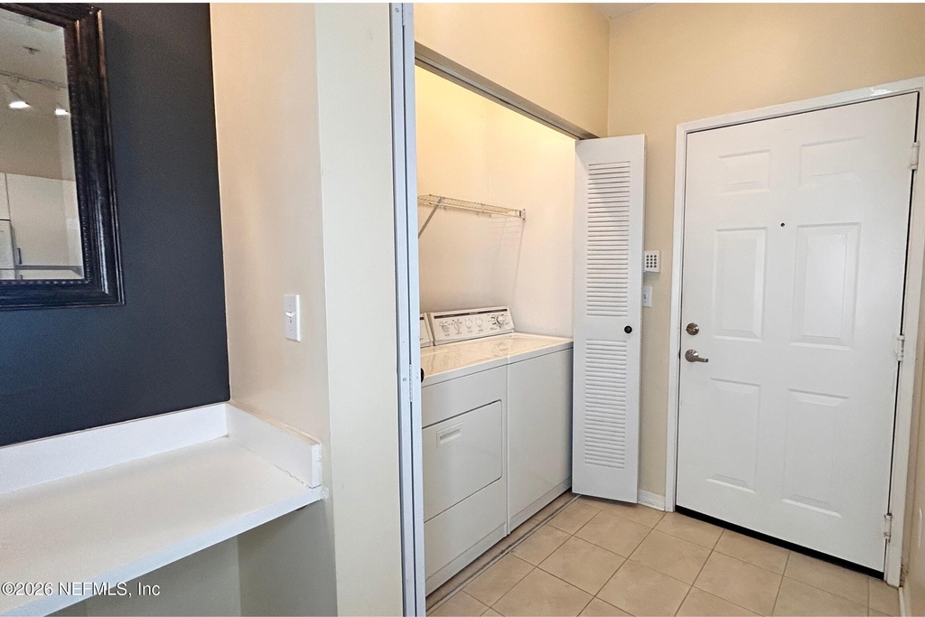 610 Fairway Drive - Photo 18