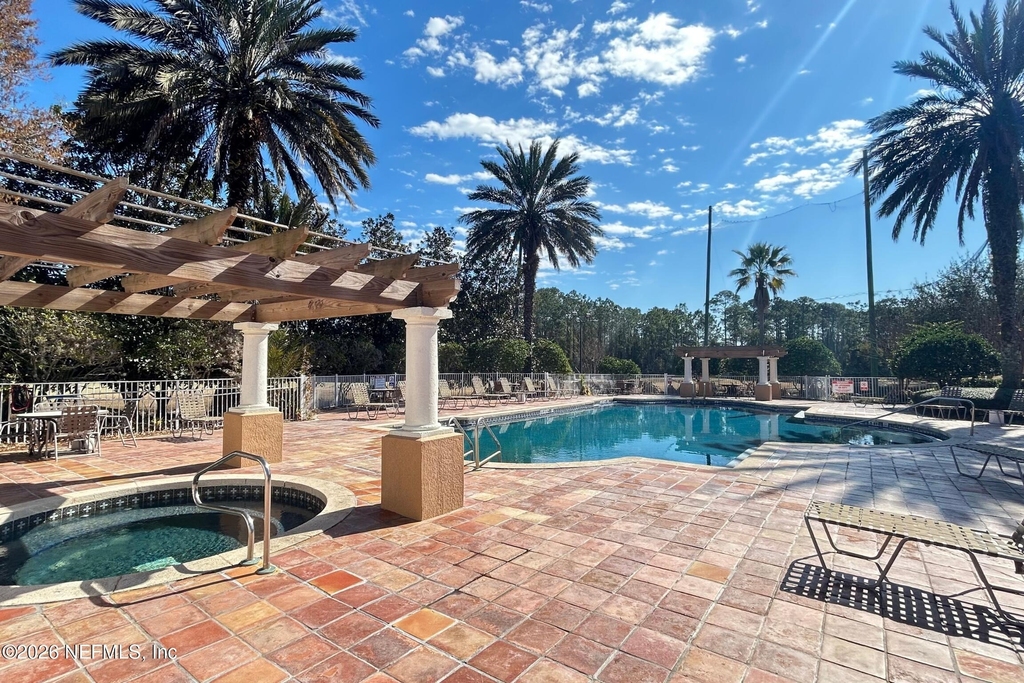 610 Fairway Drive - Photo 8
