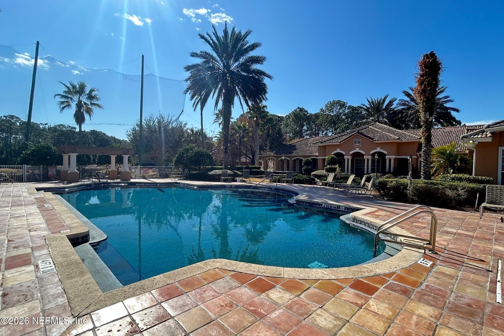 610 Fairway Drive - Photo 7