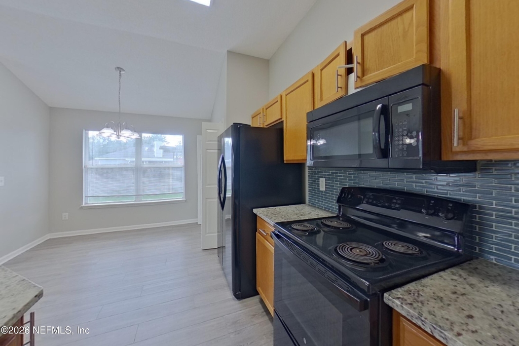 6830 Shoreline Lane - Photo 5