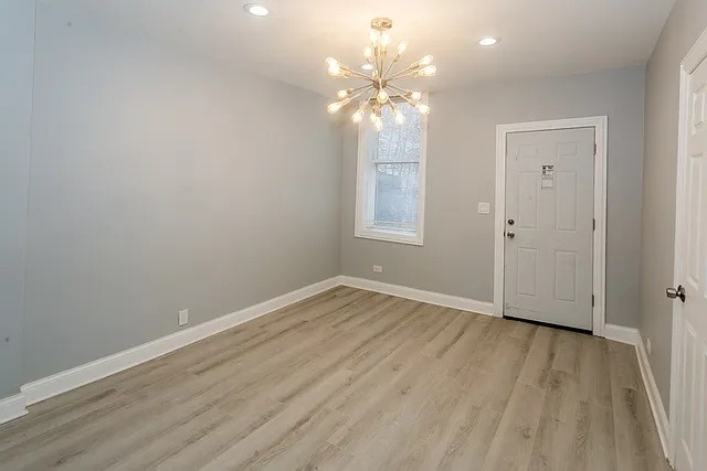 834 N Mozart Street - Photo 17