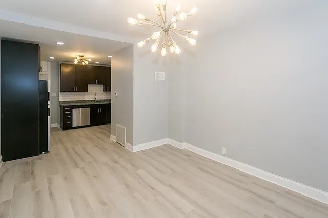 834 N Mozart Street - Photo 9