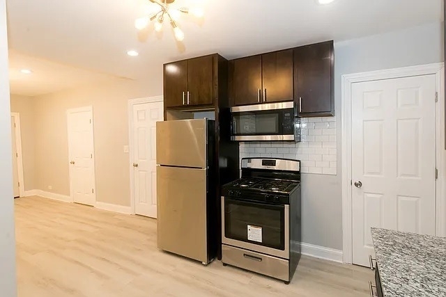 834 N Mozart Street - Photo 7