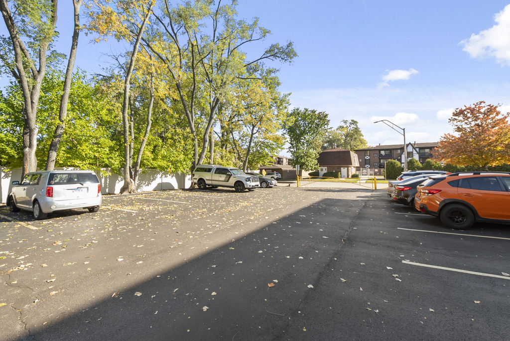 13616 Lamon Avenue - Photo 19