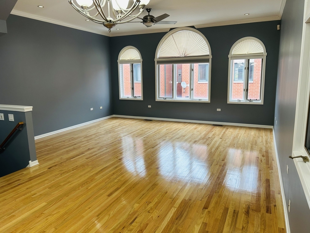 1918 S Louie Parkway - Photo 1