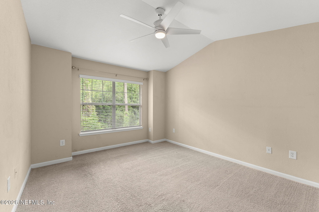 10200 Belle Rive Boulevard - Photo 9