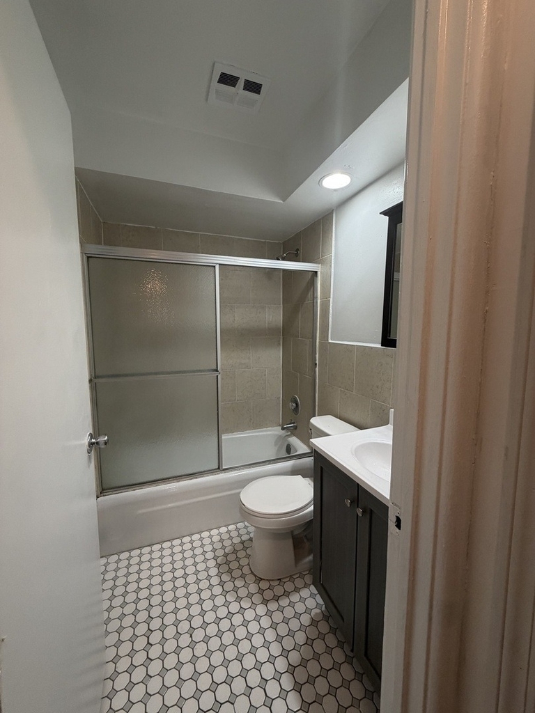 5730 N Sheridan Road - Photo 7