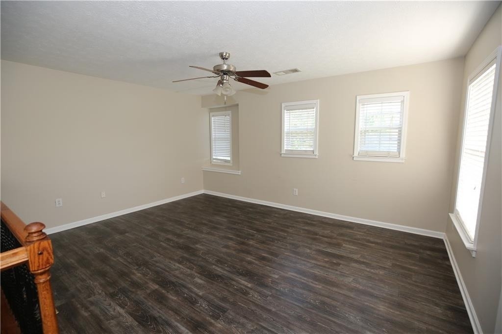 173 Parkmont Court - Photo 14