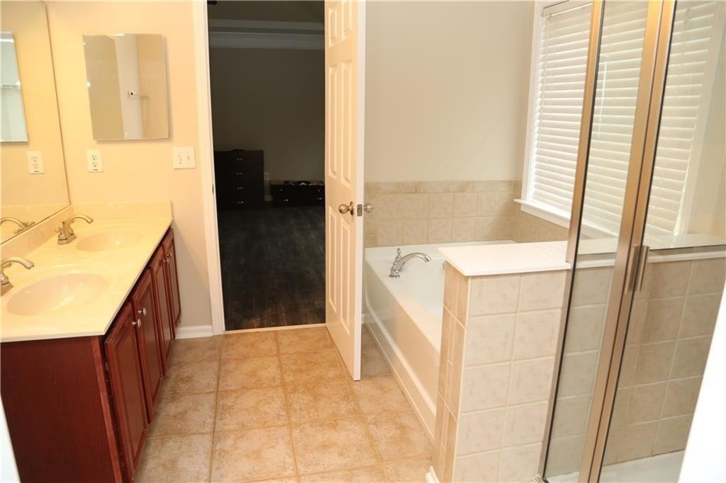 173 Parkmont Court - Photo 13