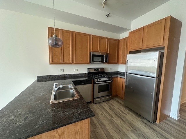 8 W Monroe Street - Photo 6