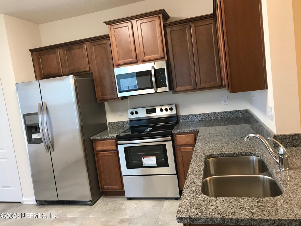 663 Servia Drive - Photo 3