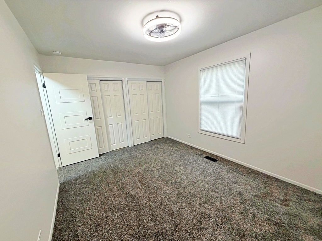 440 Lear Court - Photo 9