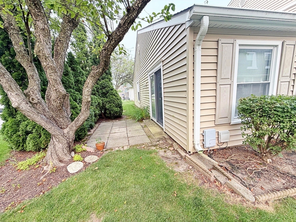 440 Lear Court - Photo 12