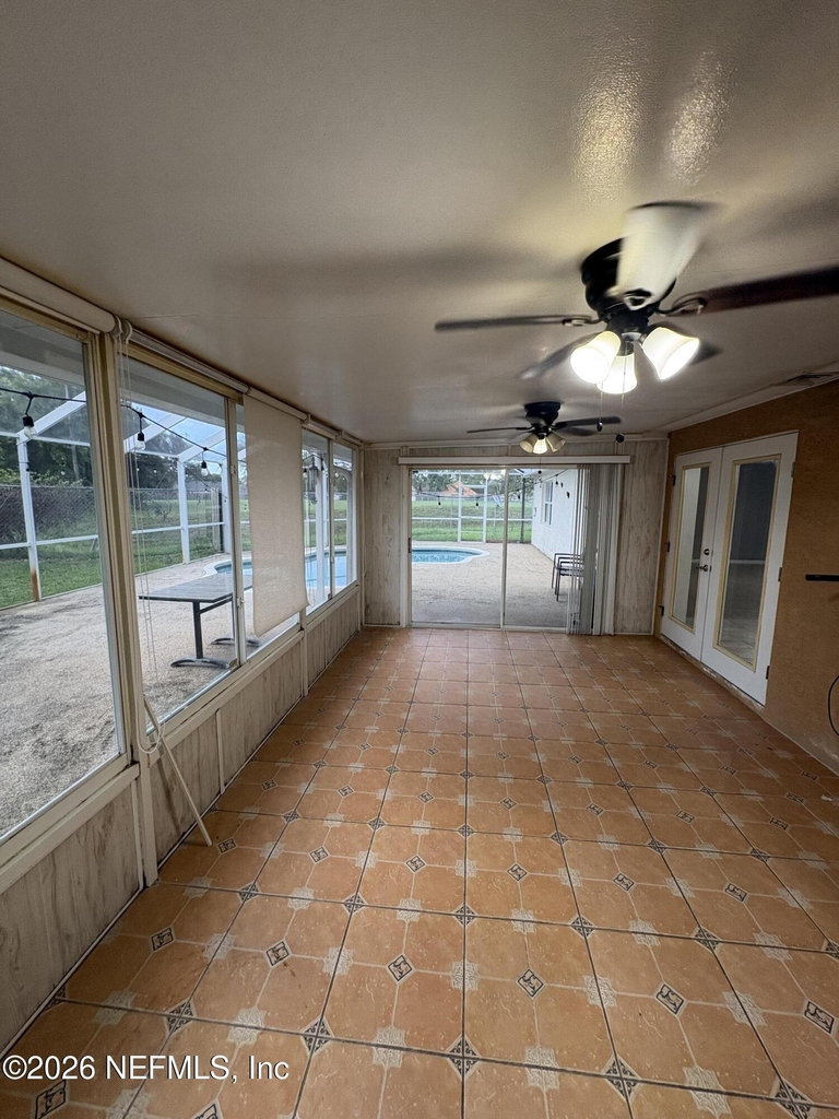 436 Mango Circle - Photo 18